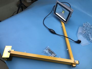 Longa vida a doca de carga do diodo emissor de luz do braço do cabo flexível de 60 polegadas ilumina-se com apoio do ferro para 110 ou modelos 240V